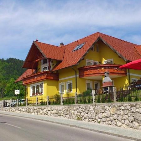 Apartments And Rooms With View On Bled Eksteriør billede